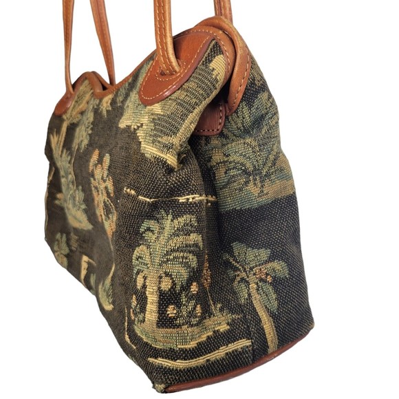 TOMMY BAHAMA Vintage Tropical Palm Tree Tapestry Shoulder Bag - Picture 7 of 12